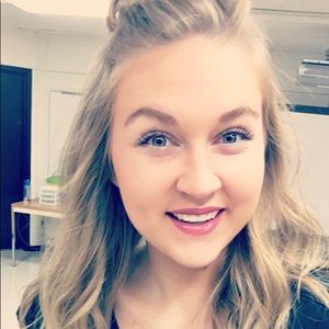 Meet your Posher, Cassie